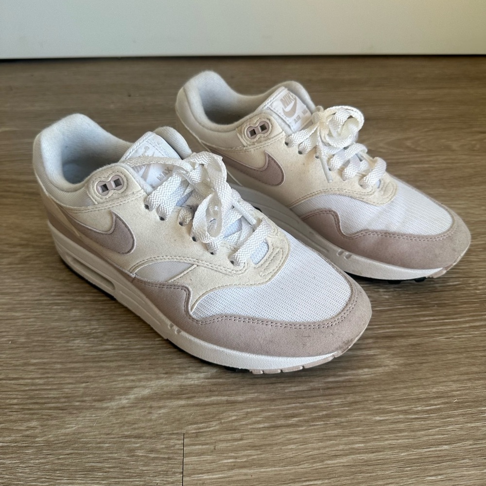 Nike Air Max 1 - Platinum Violet & White - Picture 2 of 7
